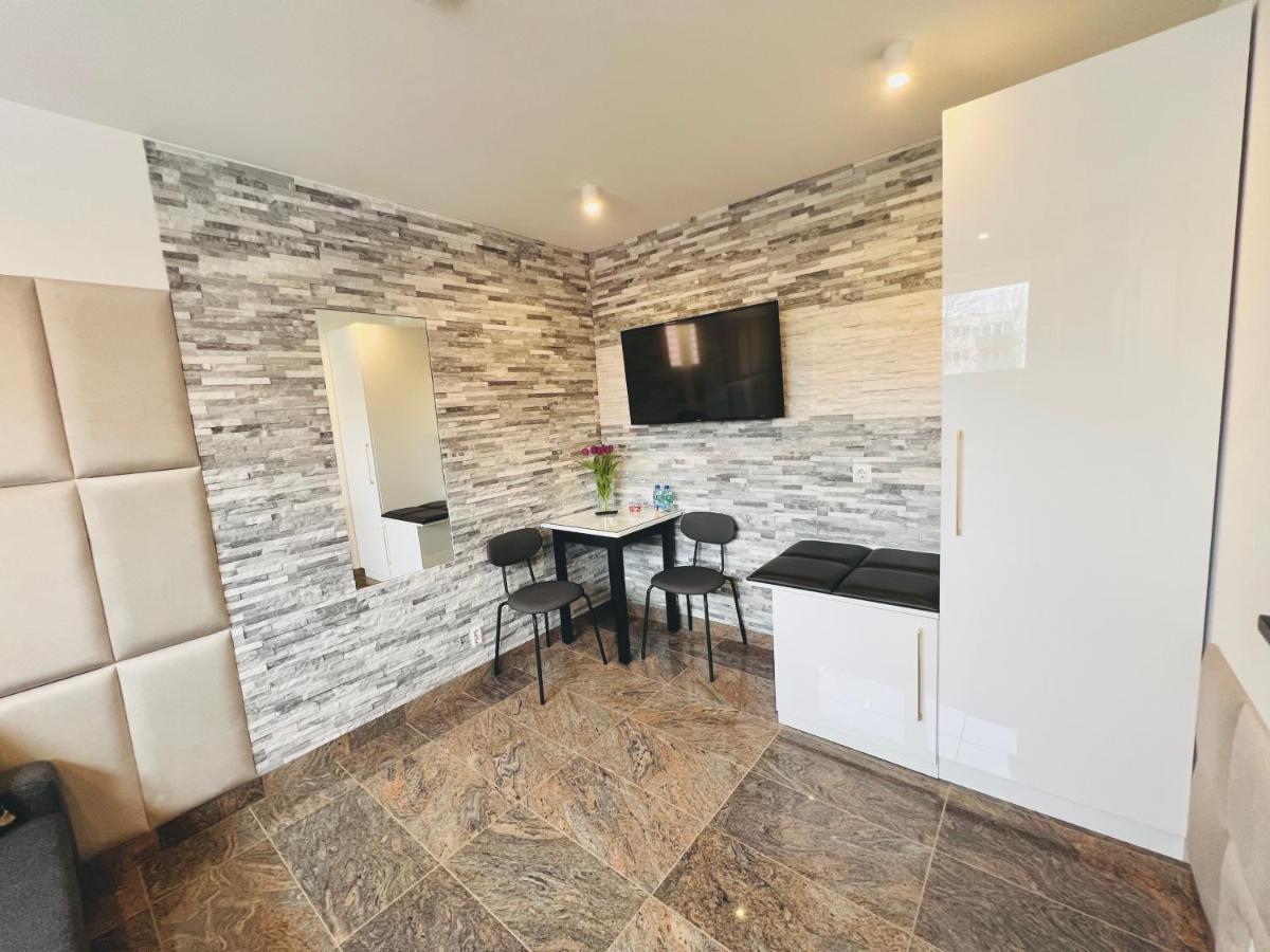 North Nest Luxury Suites Гданьск Экстерьер фото